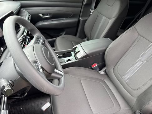 Used 2026 Hyundai Tucson SEL FWD image 18