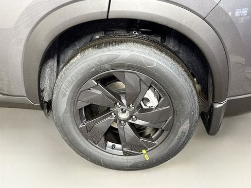 New 2026 Nissan Rogue SV AWD/4WD image 9