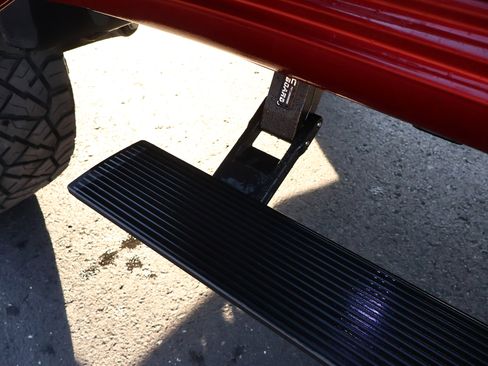 Used 2023 GMC Sierra 2500 Denali image 30