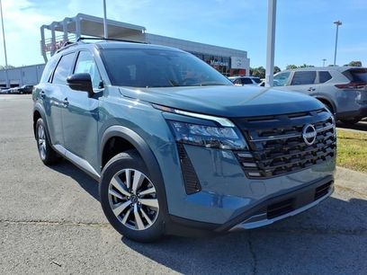 New 2026 Nissan Pathfinder SL