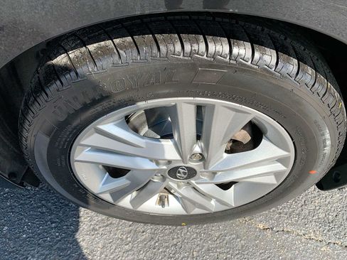 Used 2020 Hyundai Elantra Value Edition w/ Cargo Package (C1) FWD image 31