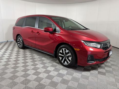 New 2026 Honda Odyssey EX-L image 7