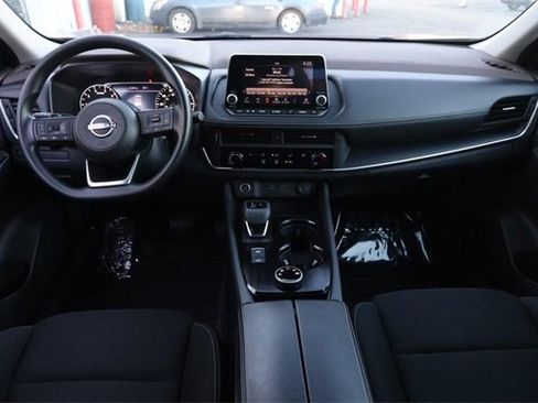 Certified 2023 Nissan Rogue S image 19