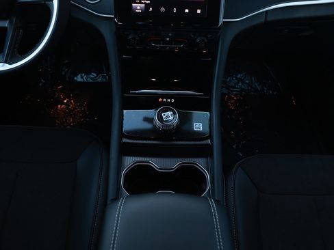 New 2025 Jeep Grand Cherokee Altitude image 25