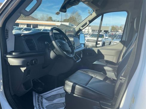 New 2026 Ford Transit 250 148 Medium Roof image 13