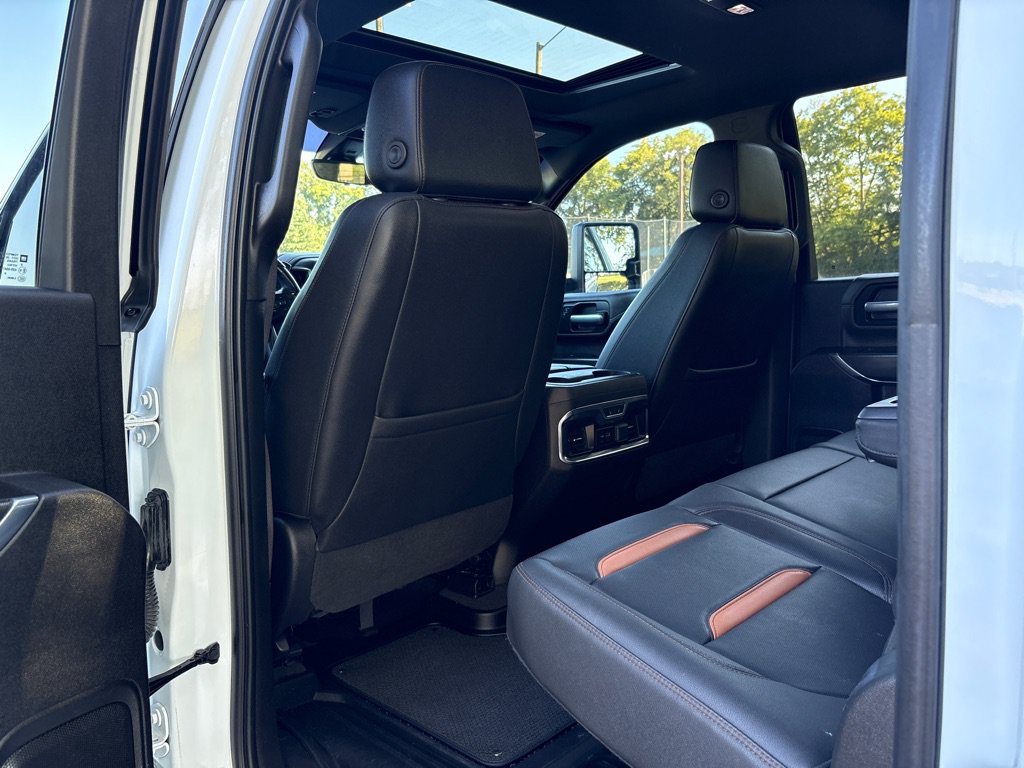 Used 2021 GMC Sierra 2500 AT4 w/ AT4 Premium Plus Package AWD/4WD image 15
