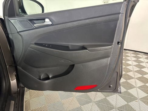 Used 2020 Hyundai Tucson Ultimate w/ Cargo Package image 26