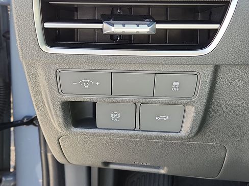 New 2025 Hyundai Sonata SEL FWD image 17