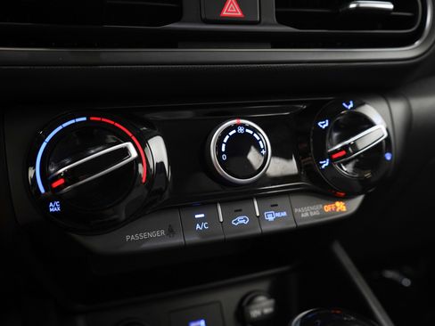 Certified 2022 Hyundai Kona SE AWD/4WD image 27