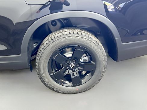New 2026 Honda Ridgeline Black Edition image 23