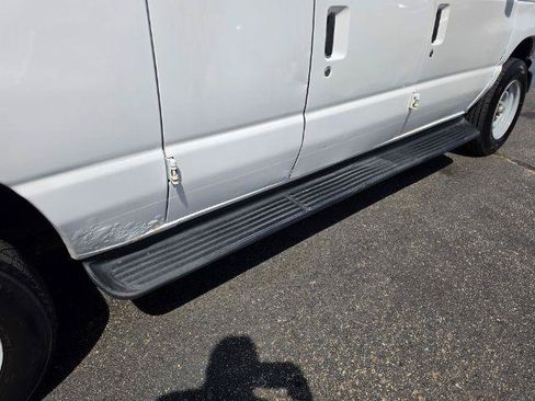 Used 2011 Ford E-350 and Econoline 350 XL w/ PWR Windows & Locks Group RWD image 37