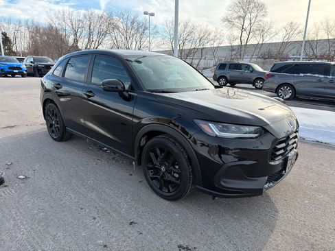 Certified 2023 Honda HR-V Sport image 3