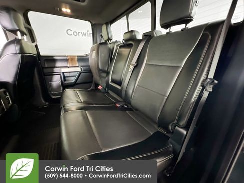 Used 2015 Ford F150 Lariat w/ Equipment Group 502A Luxury image 28