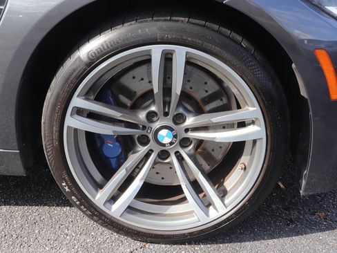 Used 2018 BMW M3 image 42