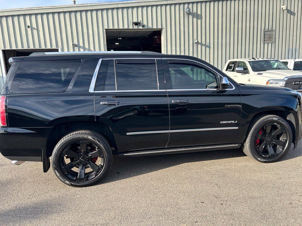 Used 2017 GMC Yukon Denali w/ Open Road Package AWD/4WD image 8