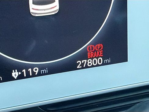 Used 2023 Hyundai Ioniq 5 SEL image 38