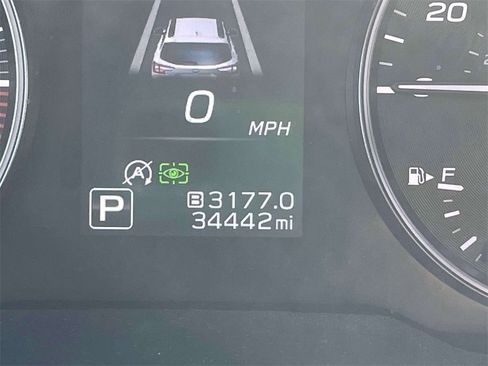 Used 2022 Subaru Outback Limited image 27