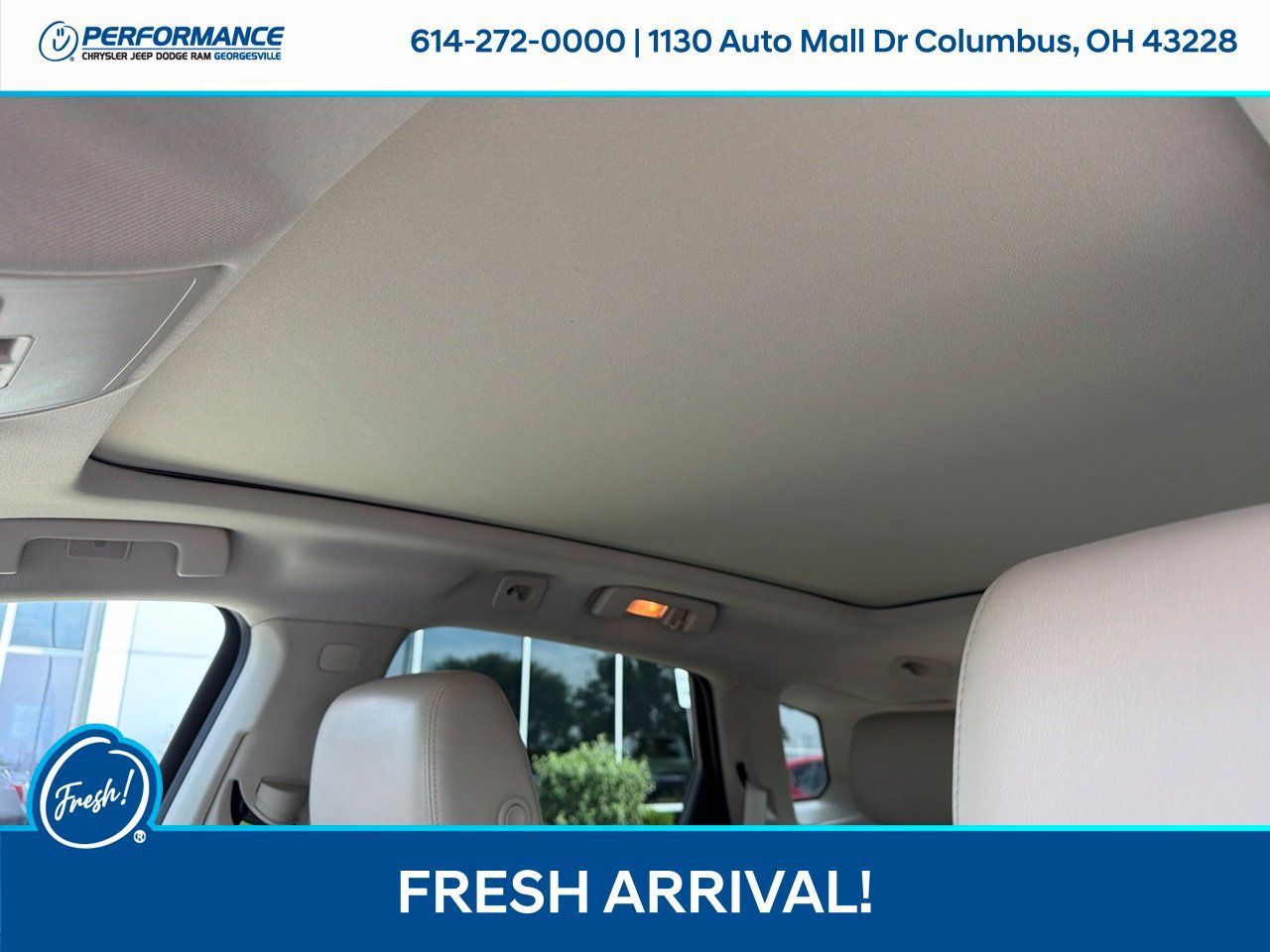 Used 2014 Cadillac SRX Luxury w/ Driver Awareness Package FWD image 11
