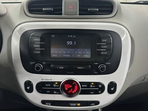 Used 2017 Kia Soul EV-e image 20