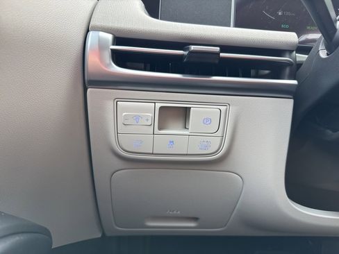 New 2025 Hyundai Tucson SEL image 32