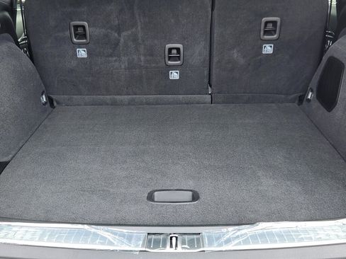 New 2025 Jeep Grand Cherokee Overland w/ Luxury Tech Group IV image 12