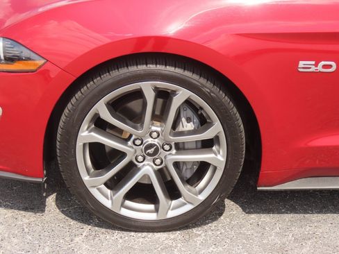 Certified 2023 Ford Mustang GT Premium RWD image 5