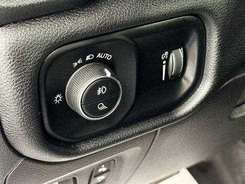 Used 2022 RAM 1500 Sport w/ Rebel Level 2 Equipment Group AWD/4WD image 10