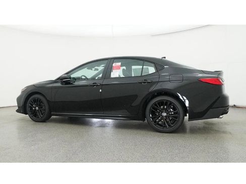 New 2026 Toyota Camry SE image 20