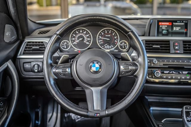 Used 2018 BMW 340i Sedan RWD image 27