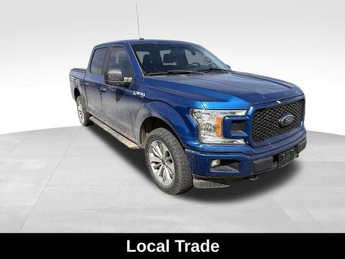 Used 2018 Ford F150 XL w/ Equipment Group 101A Mid AWD/4WD image 3