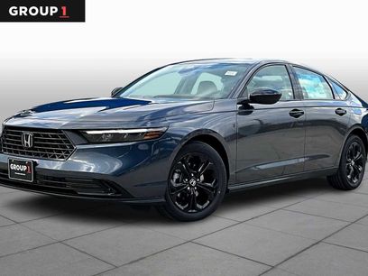 New 2025 Honda Accord SE