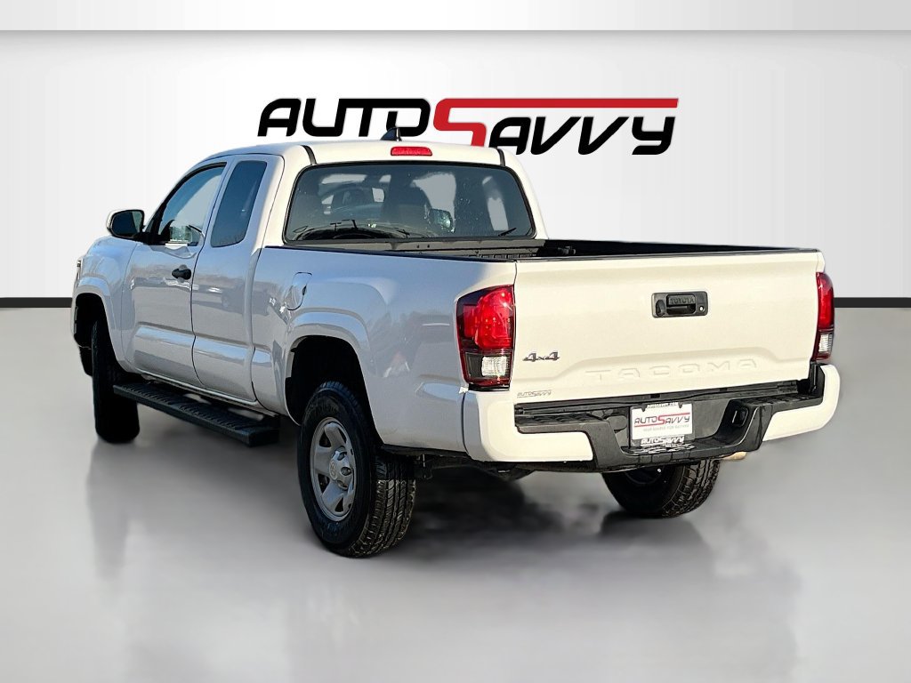Used 2023 Toyota Tacoma SR AWD/4WD image 5