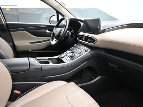 Used 2021 Hyundai Santa Fe Limited AWD/4WD image 25