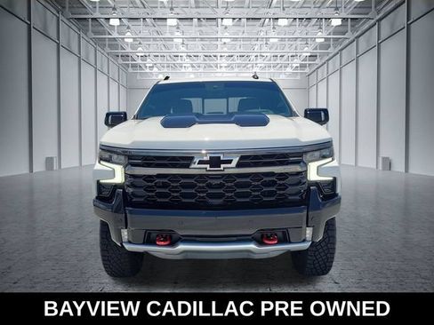 Used 2025 Chevrolet Silverado 1500 ZR2 w/ Technology Package AWD/4WD image 8
