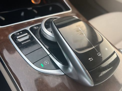 Used 2016 Mercedes-Benz C 300 4MATIC Sedan image 25