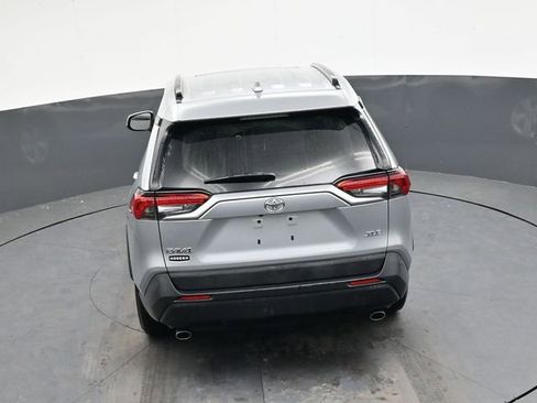 Used 2019 Toyota RAV4 XLE image 20