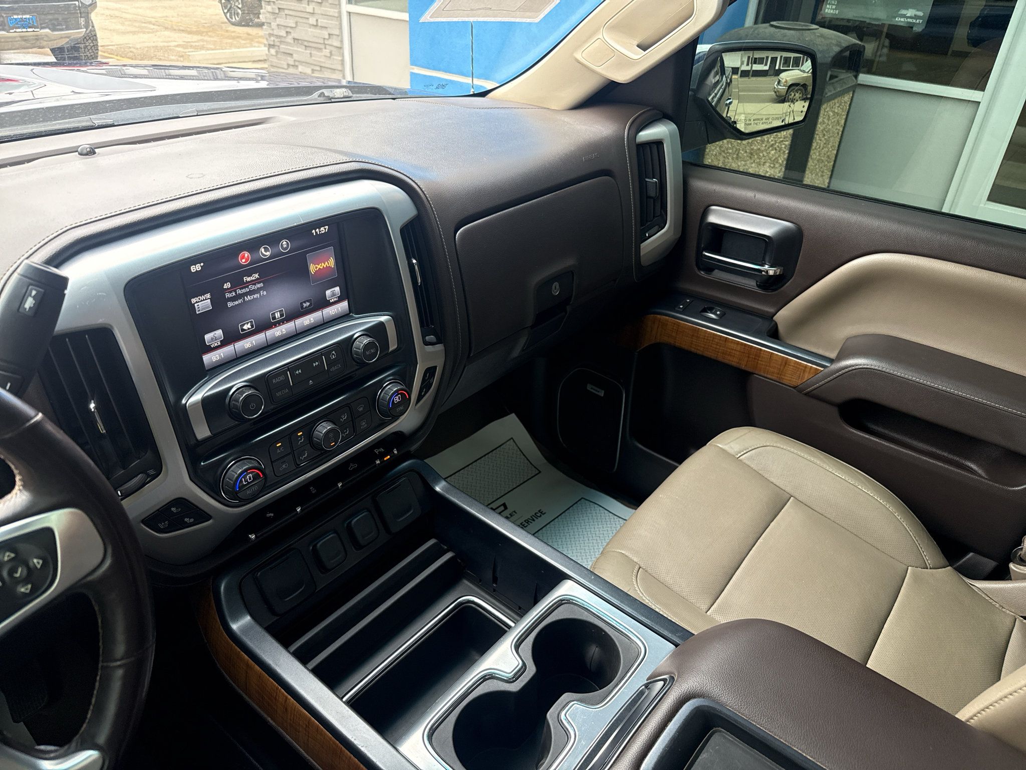 Used 2014 GMC Sierra 1500 SLT w/ SLT Crew Cab Value Package AWD/4WD image 15