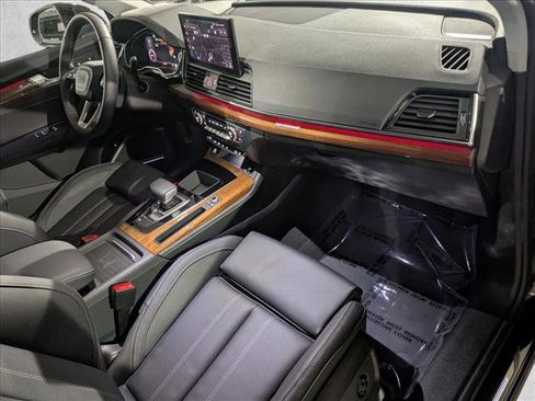 Certified 2023 Audi Q5 2.0T Prestige w/ Prestige Package image 21