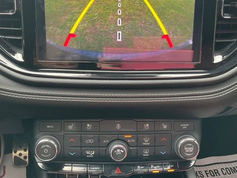 Used 2024 Dodge Durango SRT AWD/4WD image 21