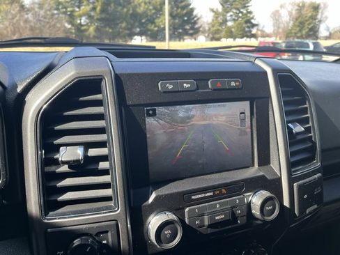 Used 2018 Ford F150 XLT w/ Equipment Group 302A Luxury image 16