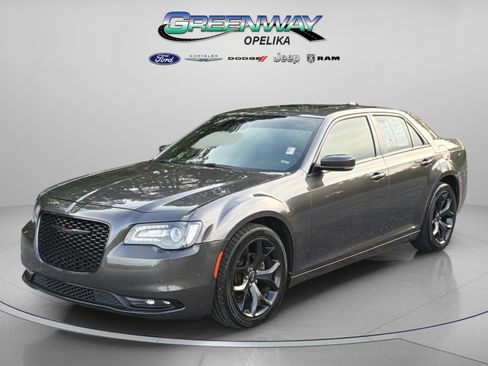 Used 2023 Chrysler 300 S image 3