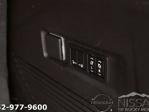 Used 2021 Chevrolet Tahoe High Country AWD/4WD image 19
