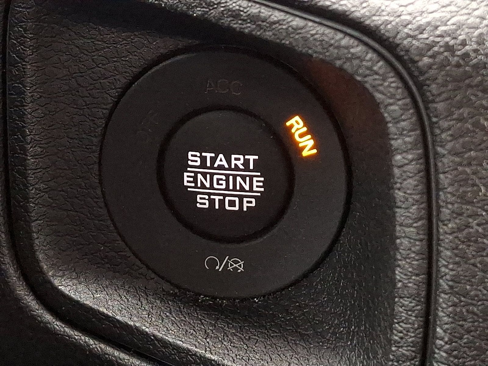 Certified 2024 Jeep Wrangler Unlimited AWD/4WD image 23