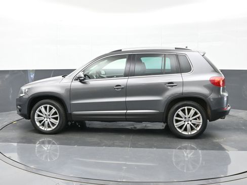 Used 2014 Volkswagen Tiguan SEL AWD/4WD image 9