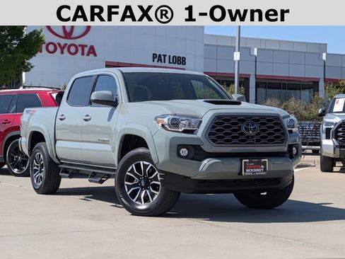 Used 2023 Toyota Tacoma TRD Sport w/ Advanced Technology Package image 2