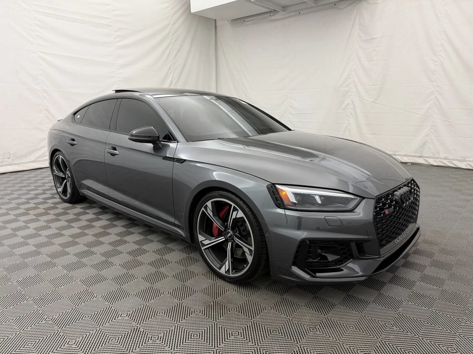 Used 2019 Audi RS 5 Sportback w/ RS Driver Assistance Package AWD/4WD image 4