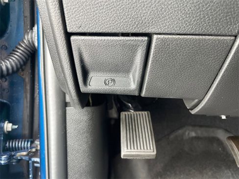 Used 2024 RAM 2500 Big Horn w/ Night Edition image 34