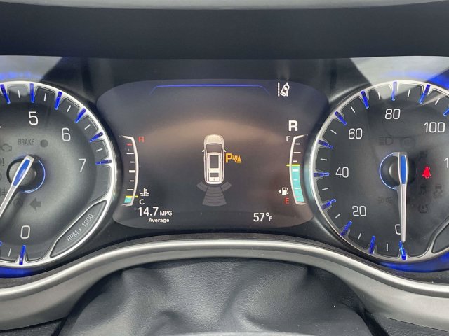 Used 2025 Chrysler Pacifica Select FWD image 27