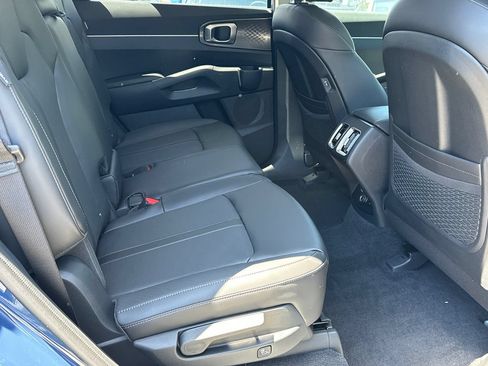 New 2026 Kia Sorento S AWD/4WD image 13