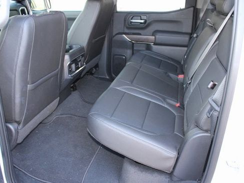 Used 2019 GMC Sierra 1500 SLT image 5